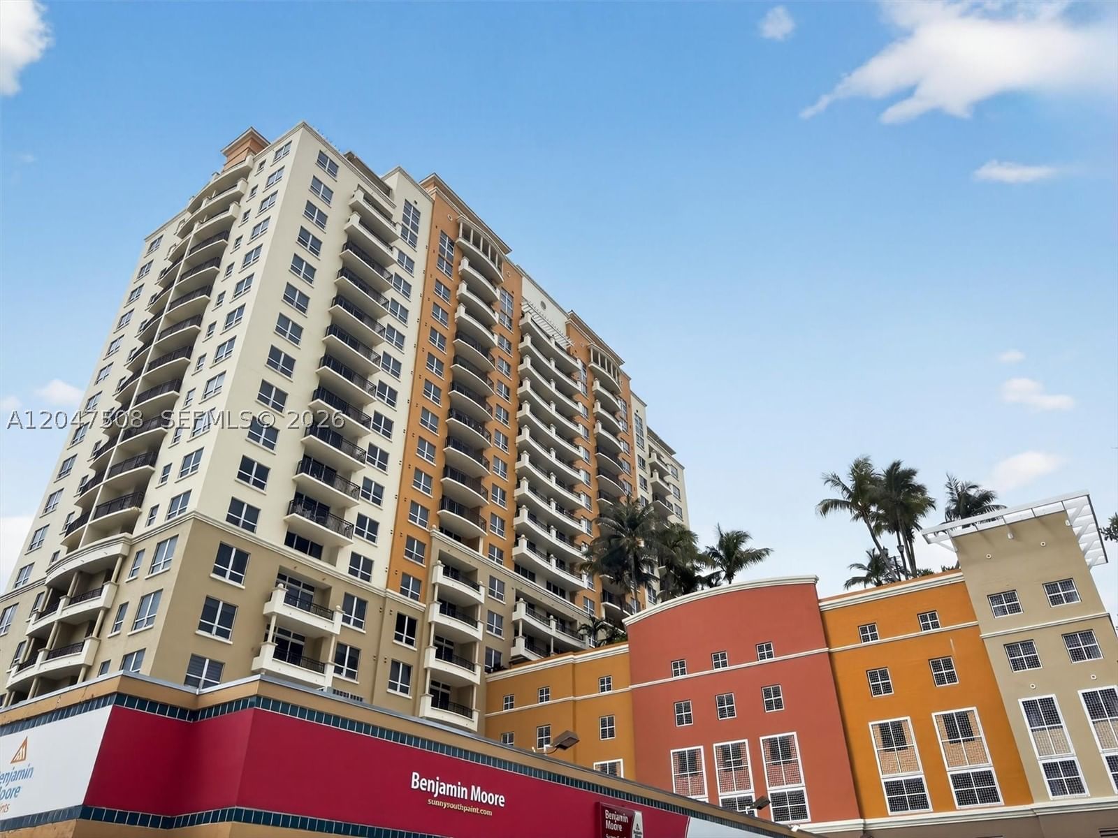 Real estate property located at 3232 Coral Way #903, Miami-dade, Gables Marquis Condo, Miami, FL