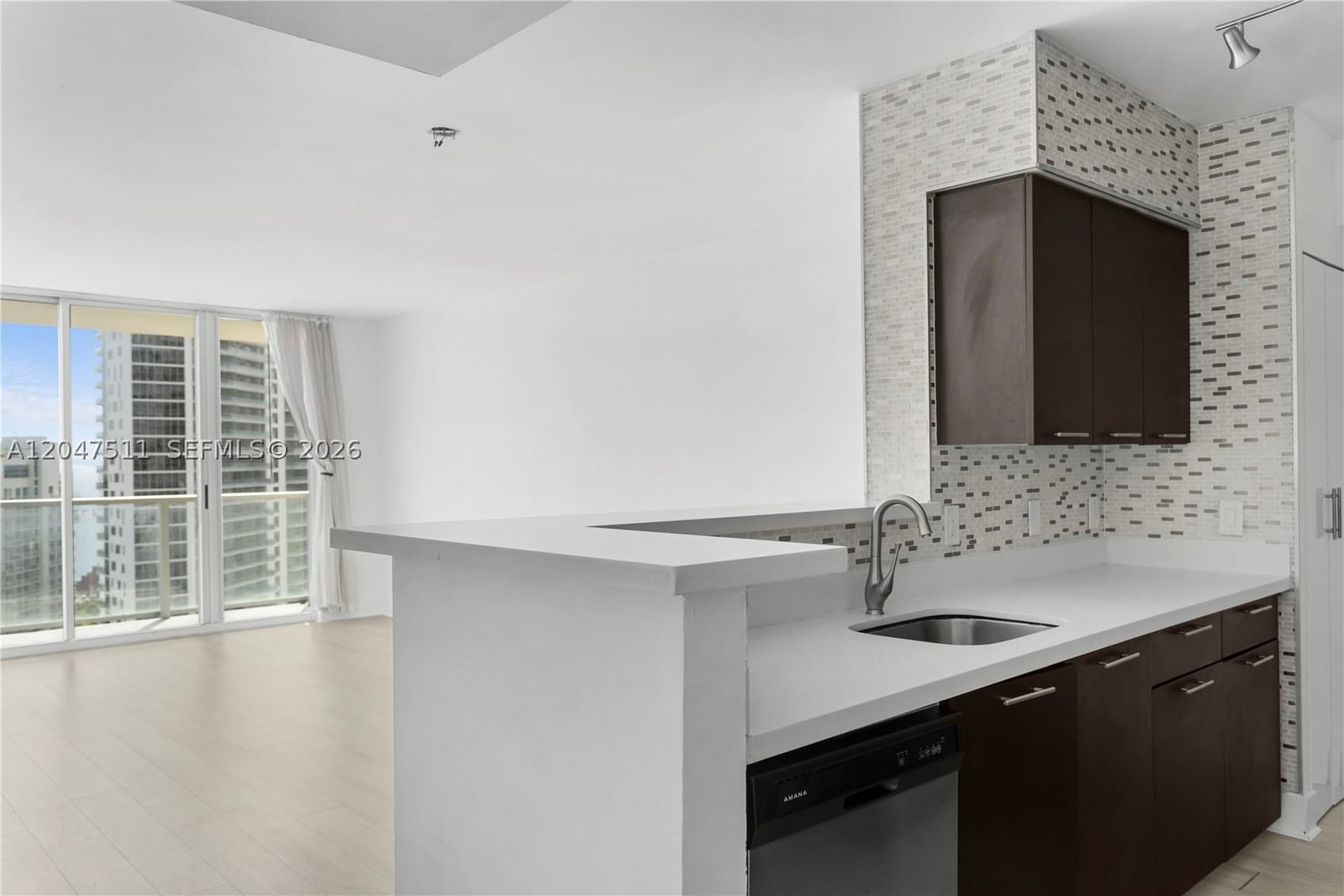 Real estate property located at 1155 Brickell Bay Dr #3105, Miami-dade, The Mark On Brickell Cond, Miami, FL