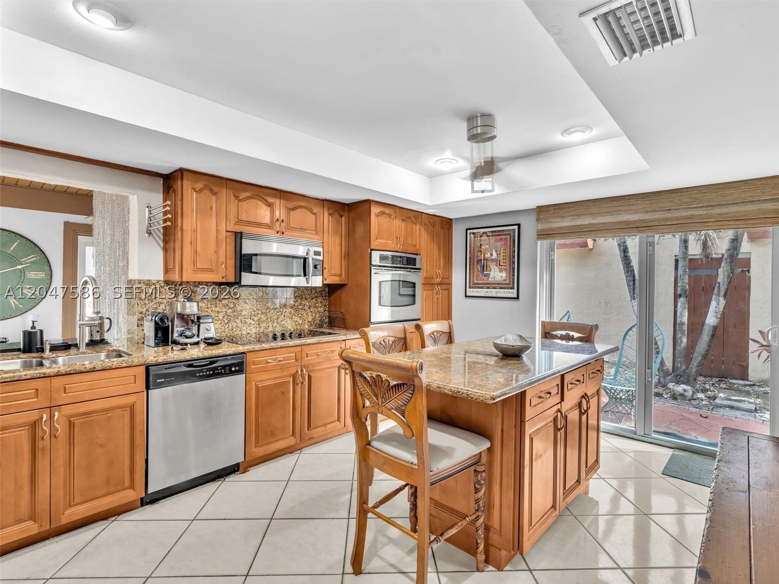 Real estate property located at 4224 148th Pl, Miami-dade, Lakes Of The Meadow Patio, Miami, FL