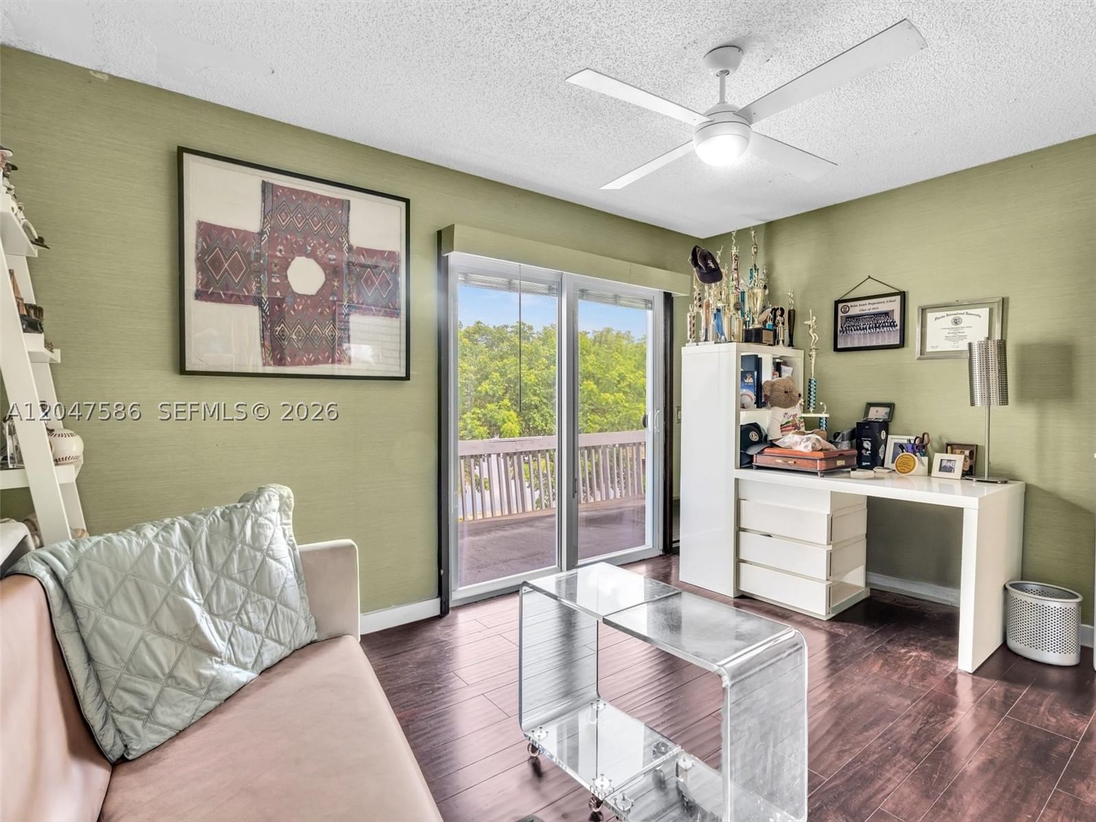 Real estate property located at 4224 148th Pl, Miami-dade, Lakes Of The Meadow Patio, Miami, FL