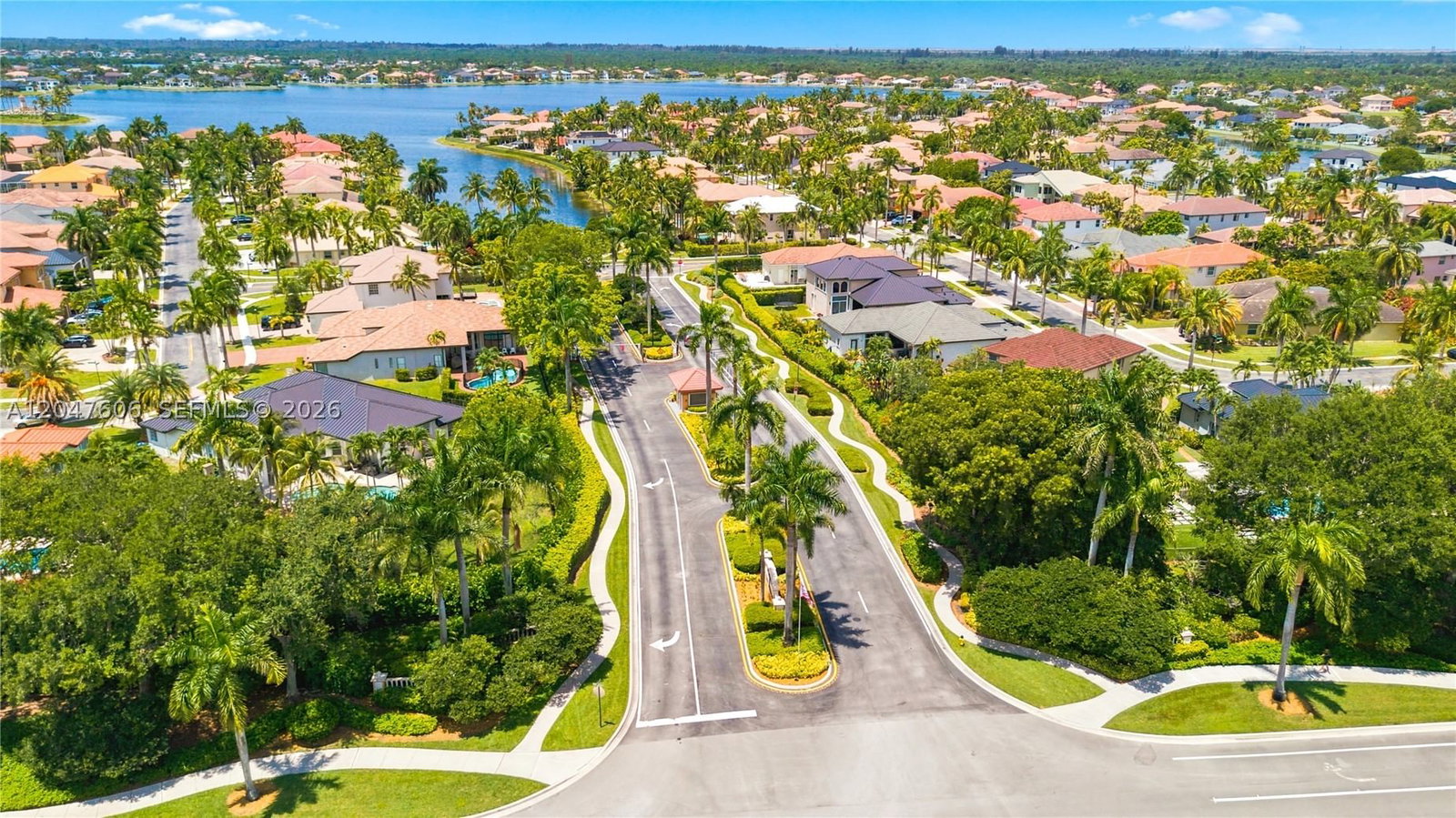 Real estate property located at 3061 189th Ter, Broward, Sunset Lakes Plat One, Miramar, FL