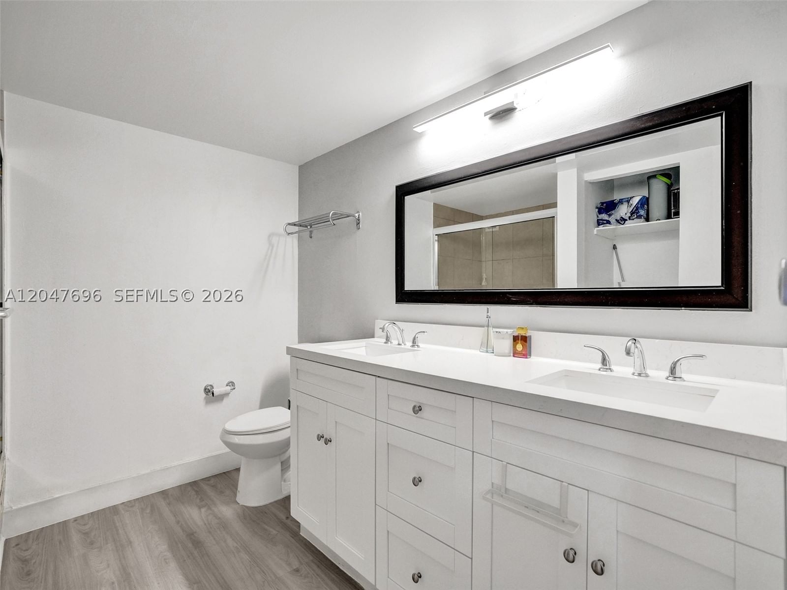 Real estate property located at 800 Parkview Dr #131, Broward, Oceanview Park Condo, Hallandale Beach, FL