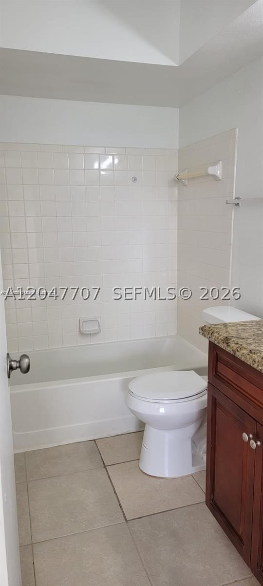 Real estate property located at 2846 University Dr #4308, Broward, Sundance At Davie Condo, Davie, FL