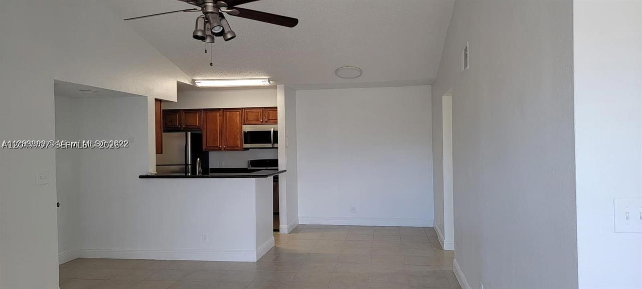 Real estate property located at 2846 University Dr #4308, Broward, Sundance At Davie Condo, Davie, FL