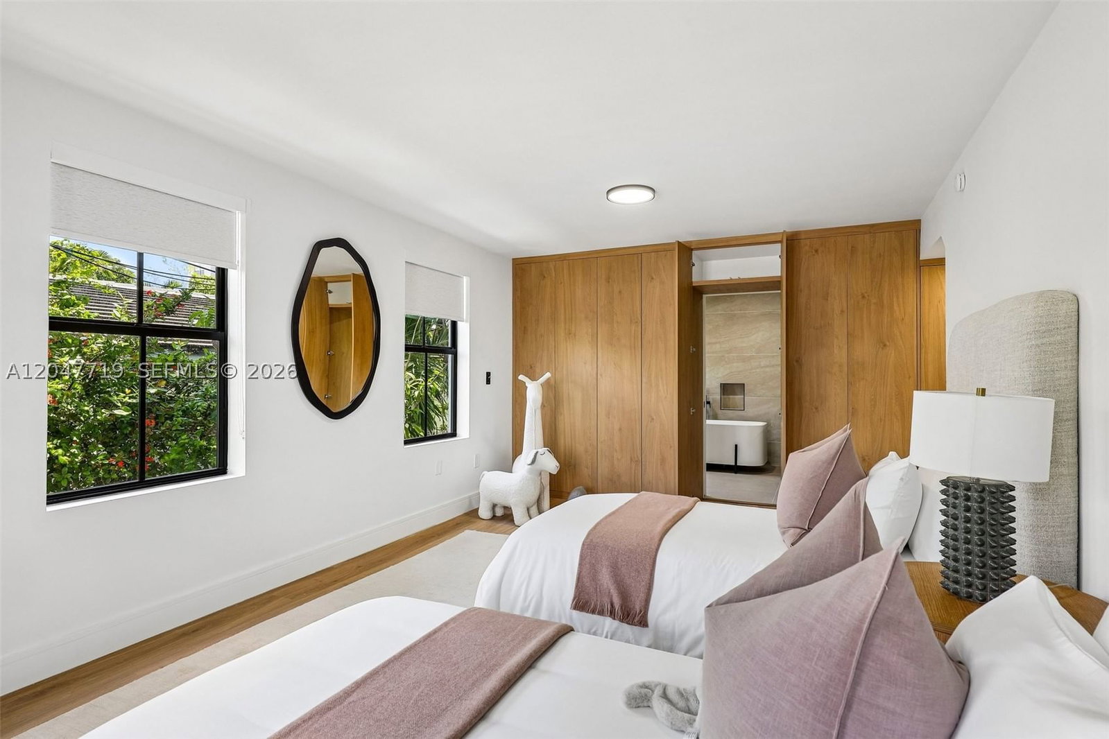 Real estate property located at 7811 Carlyle Ave, Miami-dade, Altos Del Mar No 3, Miami Beach, FL