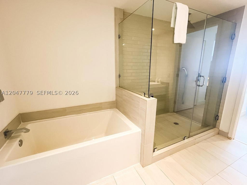 Real estate property located at 4010 Ocean Dr T3505, Broward, 4010 South Ocean Condo, Hollywood, FL