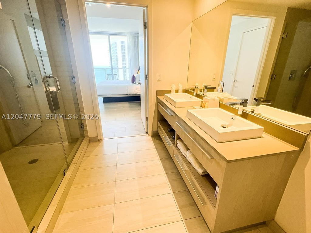 Real estate property located at 4010 Ocean Dr T3505, Broward, 4010 South Ocean Condo, Hollywood, FL