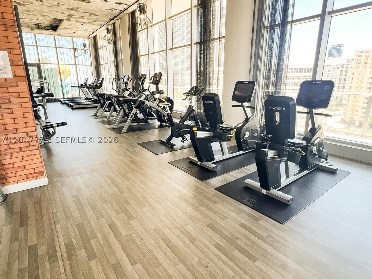Real estate property located at 4010 Ocean Dr T3505, Broward, 4010 South Ocean Condo, Hollywood, FL