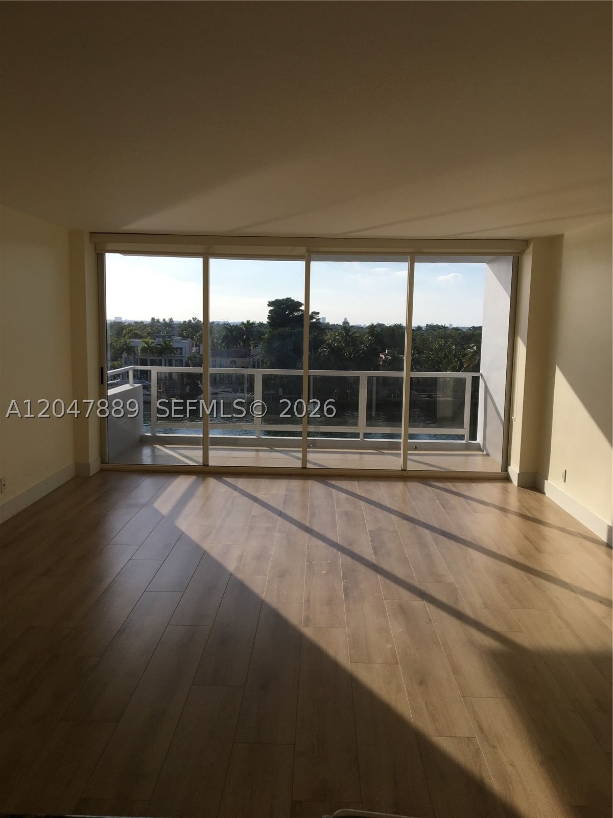 Real estate property located at 5700 Collins Ave #6J, Miami-dade, Seacoast 5700 Condo, Miami Beach, FL
