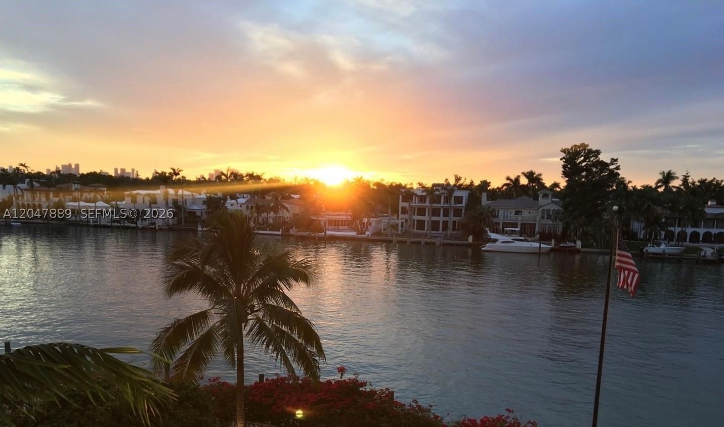 Real estate property located at 5700 Collins Ave #6J, Miami-dade, Seacoast 5700 Condo, Miami Beach, FL