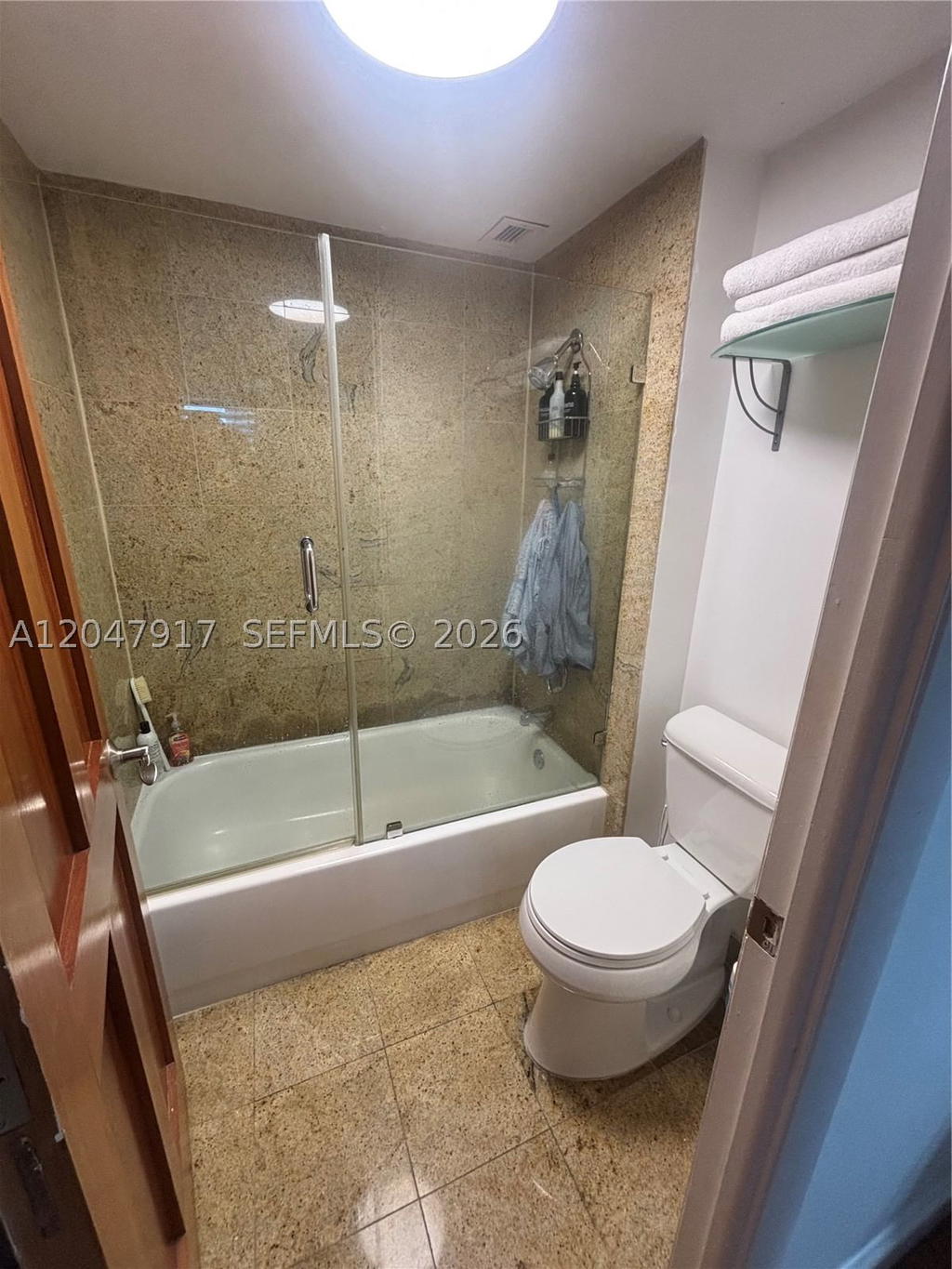 Real estate property located at 2301 Collins Ave #833, Miami-dade, Roney Palace Condo, Miami Beach, FL