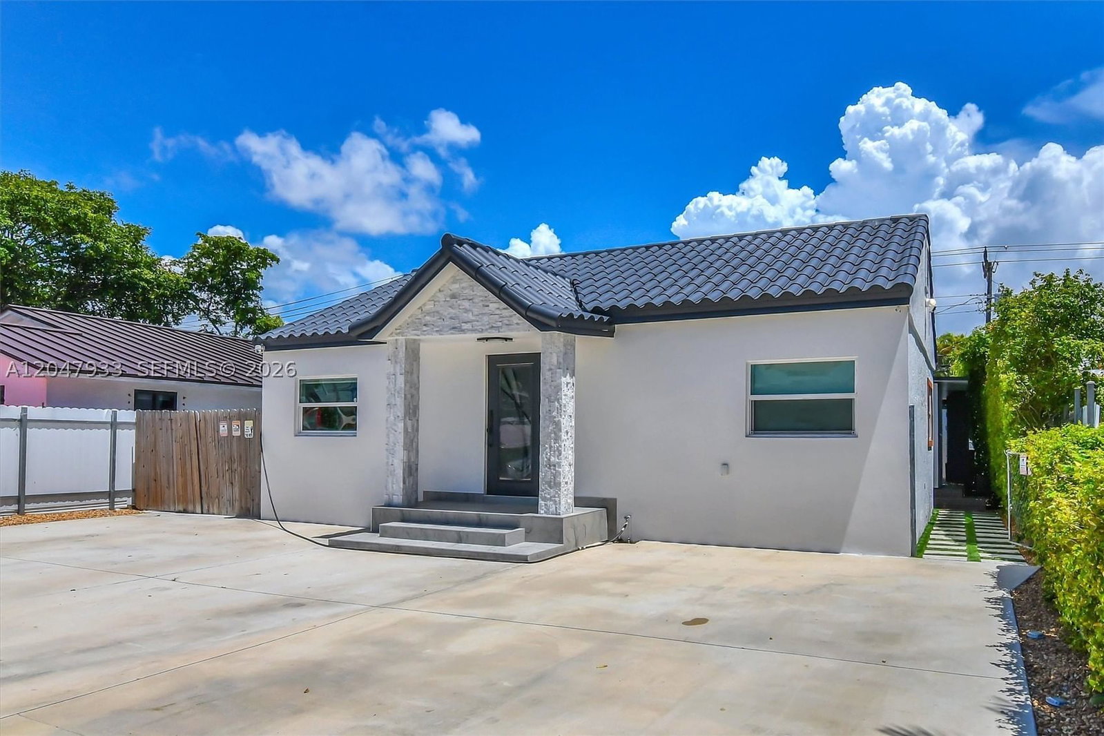 Real estate property located at 6575 39th Ter, Miami-dade, Central Miami Part 2, Miami, FL