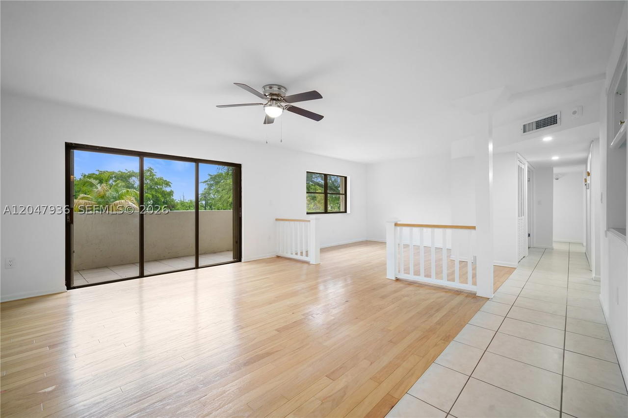 Real estate property located at 1891 61st Ave B215, Broward, Baptist Towers Condo, Hollywood, FL