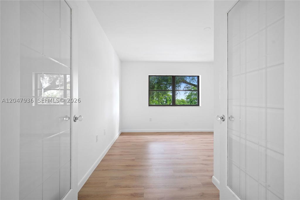 Real estate property located at 1891 61st Ave B215, Broward, Baptist Towers Condo, Hollywood, FL