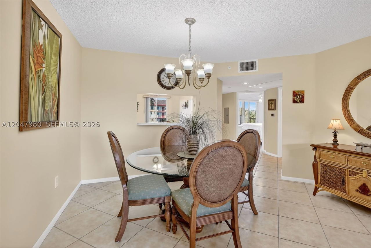 Real estate property located at 1651 127th Ave #305A, Broward, Falmouth At Century Villa, Pembroke Pines, FL