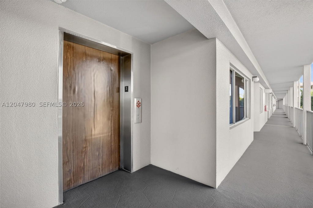 Real estate property located at 1651 127th Ave #305A, Broward, Falmouth At Century Villa, Pembroke Pines, FL