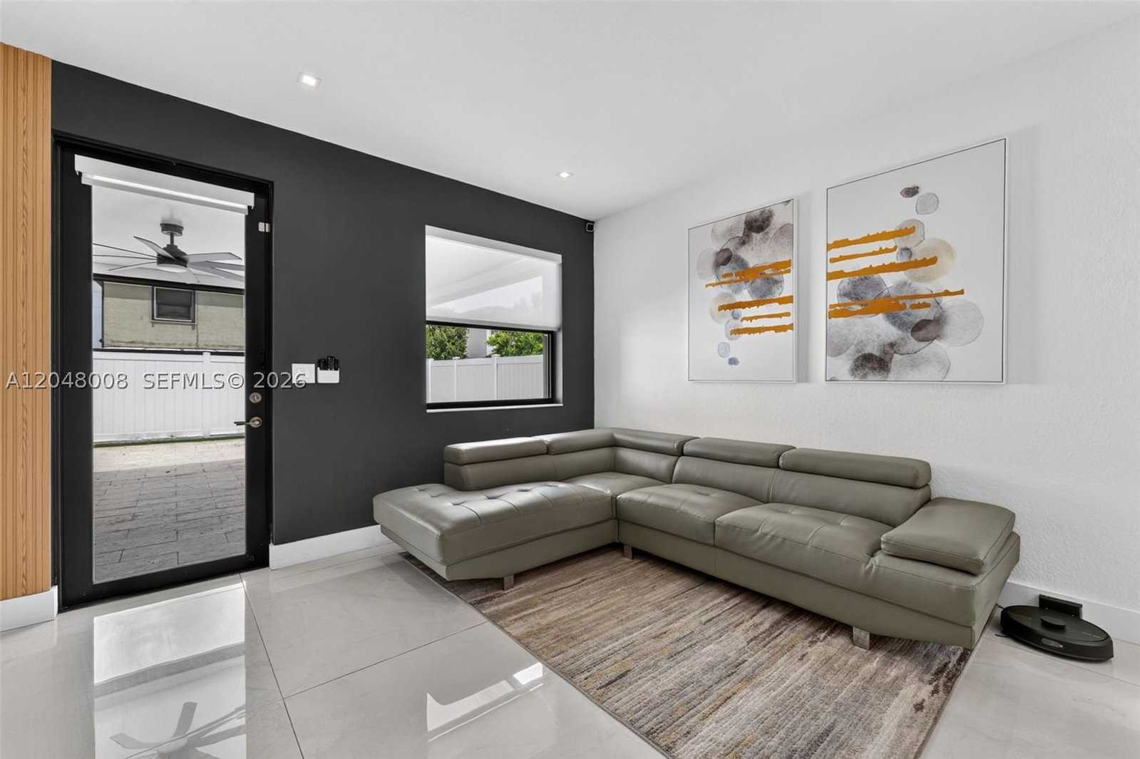 Real estate property located at 11024 35th Ln, Miami-dade, Aquabella North, Hialeah, FL