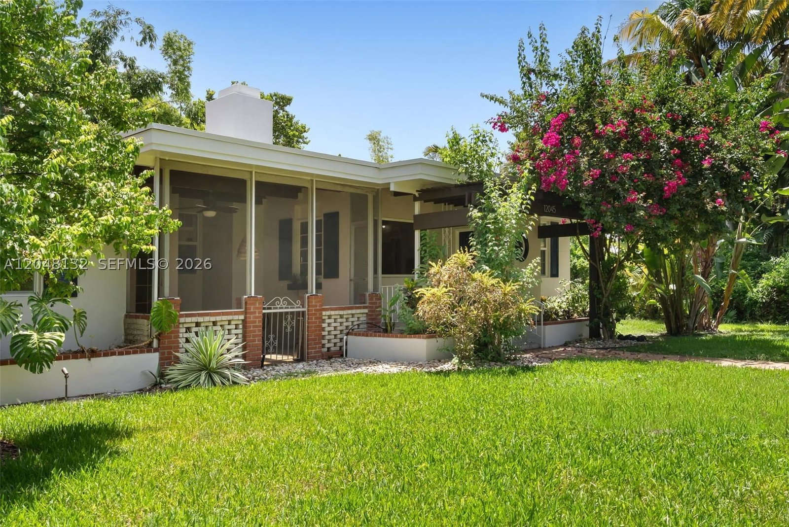 Real estate property located at 12045 Griffing Blvd, Miami-dade, ¤griffing Biscayne Park Es, Biscayne Park, FL