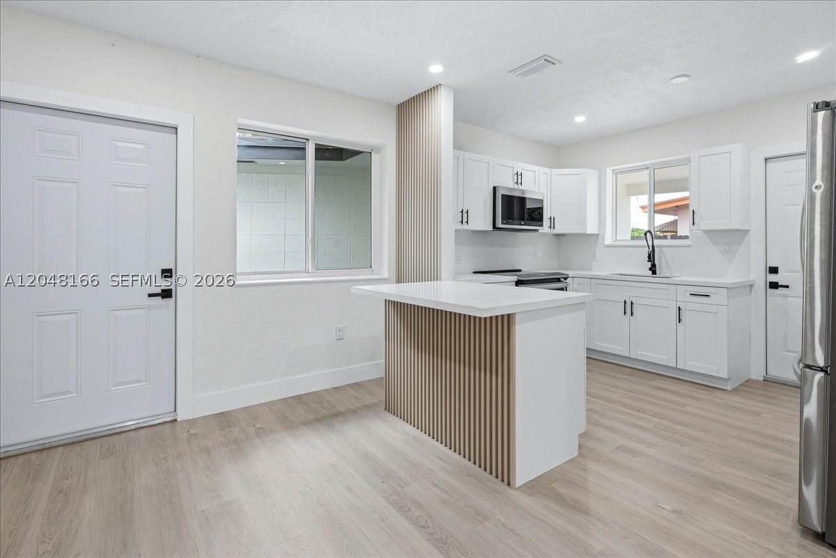 Real estate property located at 19531 1st Pl, Miami-dade, Sierra 2nd Addn, Miami Gardens, FL