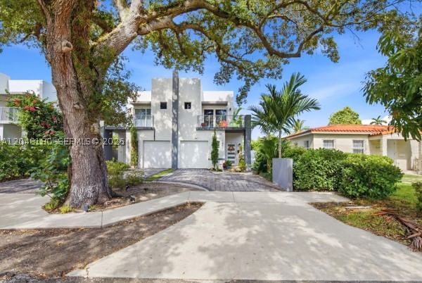 Real estate property located at 2931 38th Ct #2, Miami-dade, Southern Pine Villas, Miami, FL