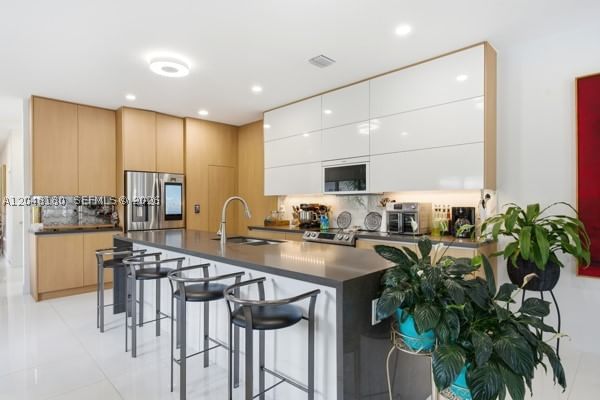 Real estate property located at 2931 38th Ct #2, Miami-dade, Southern Pine Villas, Miami, FL