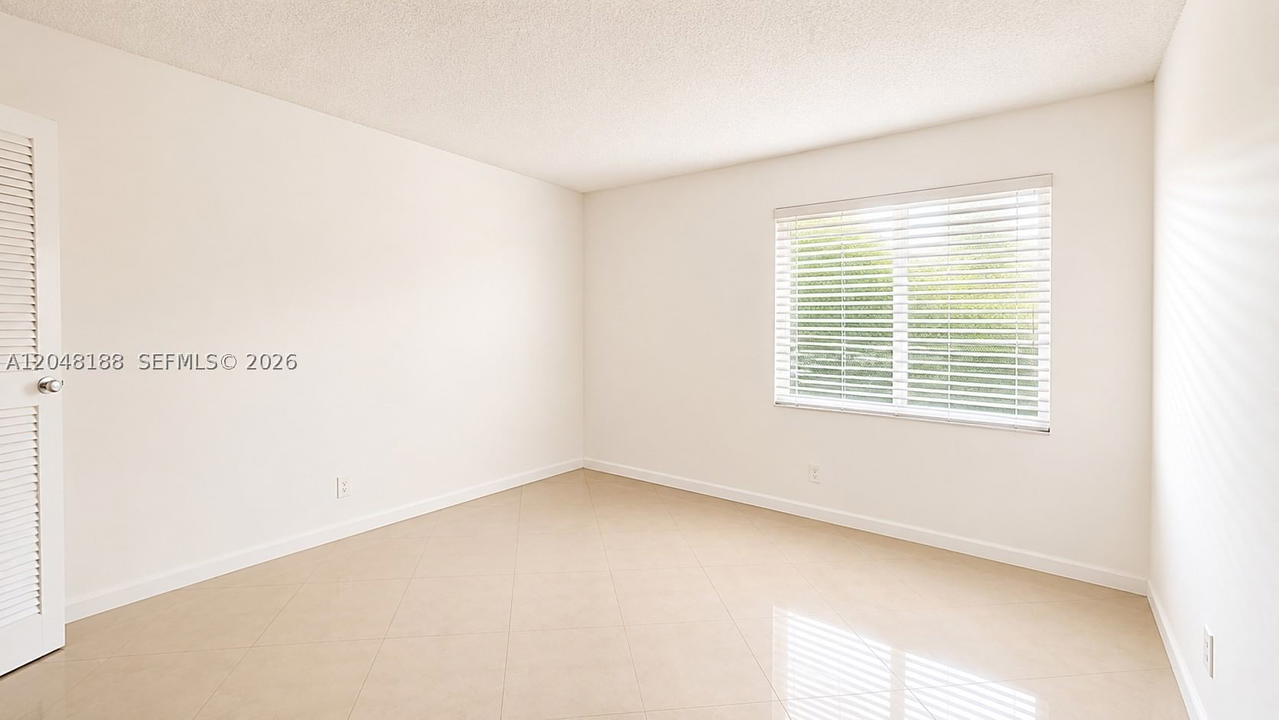 Real estate property located at 13000 15th Ct #209U, Broward, Ivanhoe East At Century V, Pembroke Pines, FL