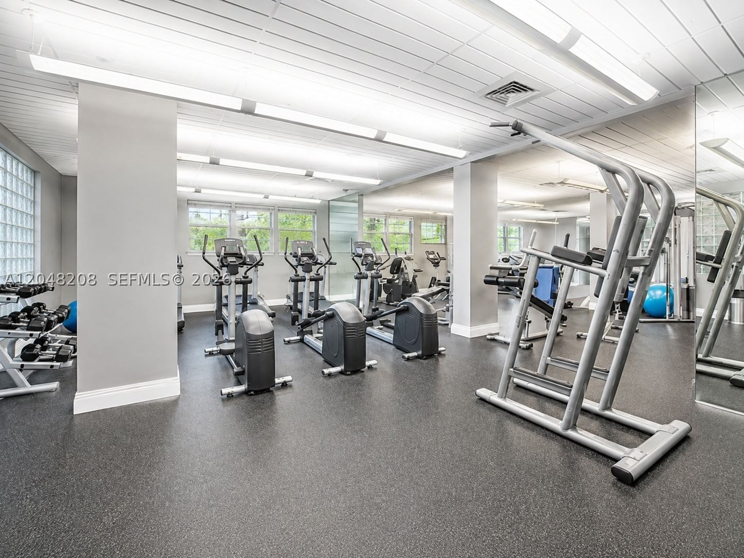 Real estate property located at 3901 Ocean Dr #9B, Broward, Tides On Hollywood Beach, Hollywood, FL