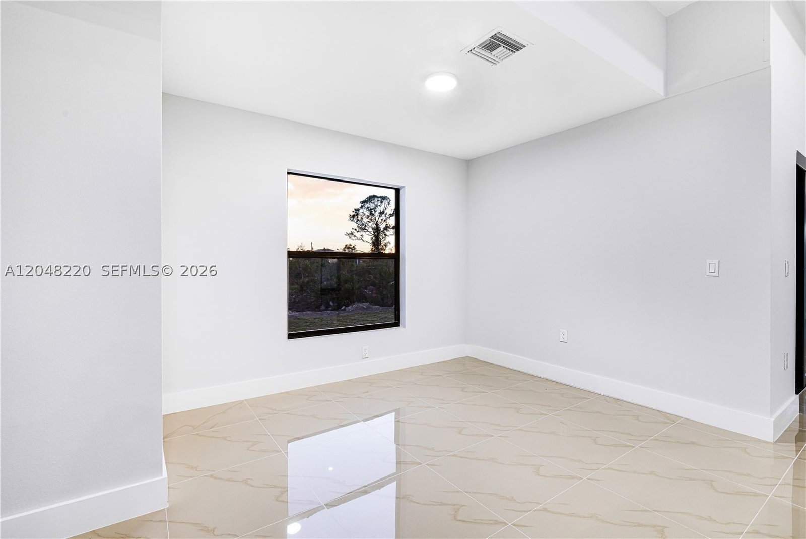 Real estate property located at 450 Mercedes CT, Lee, Lehigh Acres, Lehigh Acres, FL