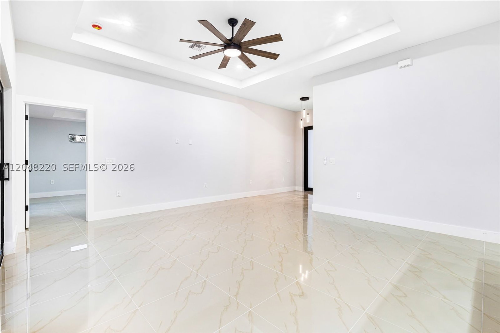 Real estate property located at 450 Mercedes CT, Lee, Lehigh Acres, Lehigh Acres, FL