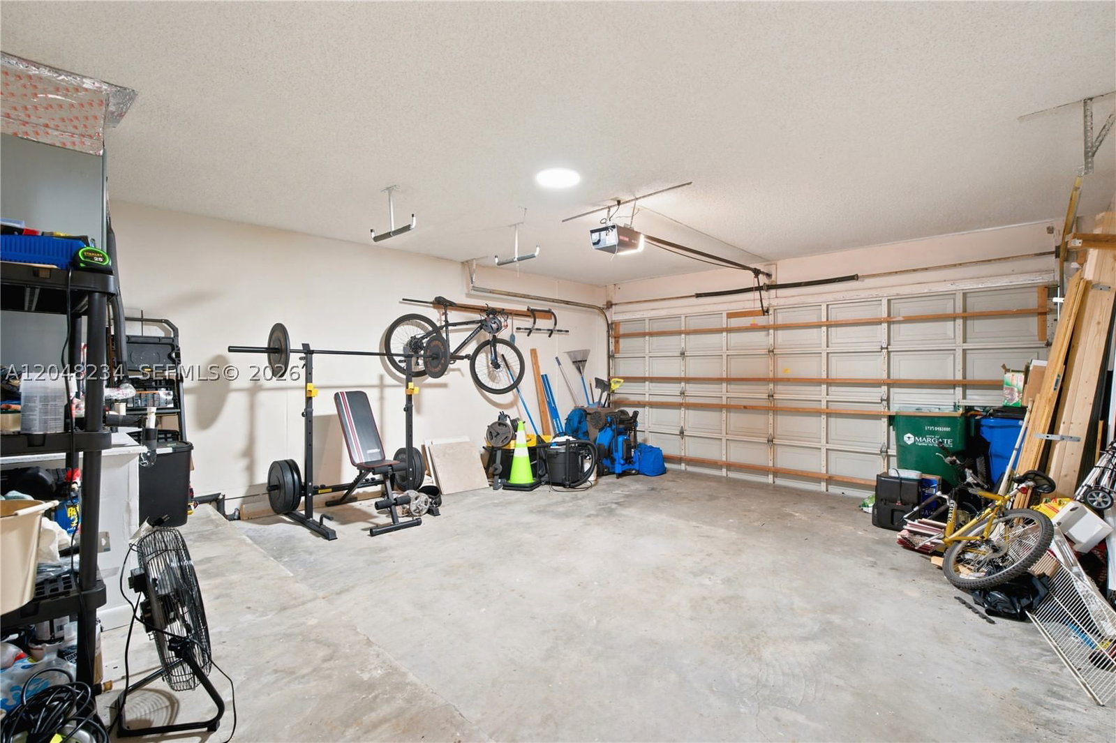 Real estate property located at 2810 70th Ave, Broward, Holiday Springs East, Margate, FL