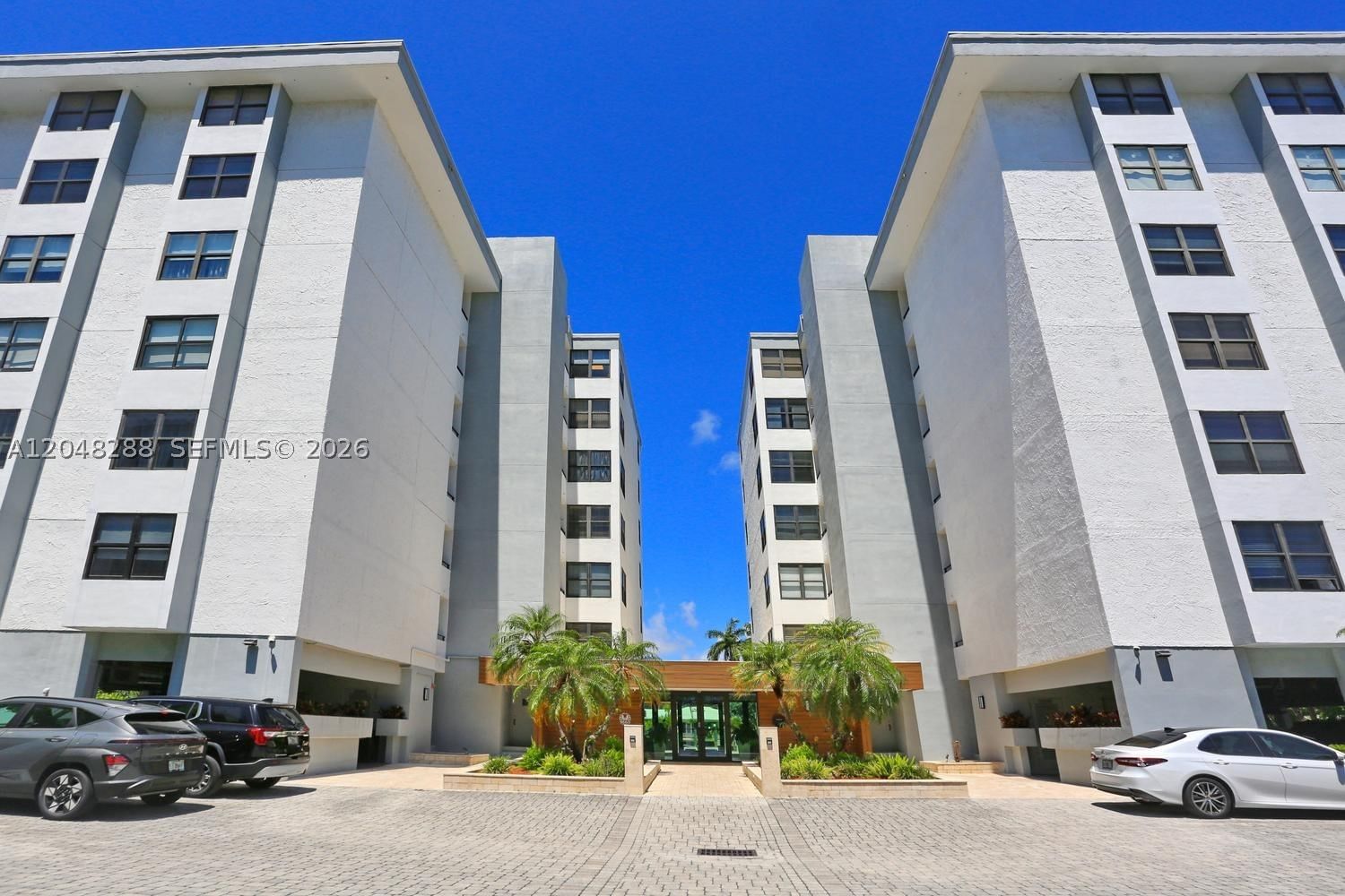 Real estate property located at 9660 Bay Harbor Dr #5A, Miami-dade, Island Manor Condo - Sout, Bay Harbor Islands, FL