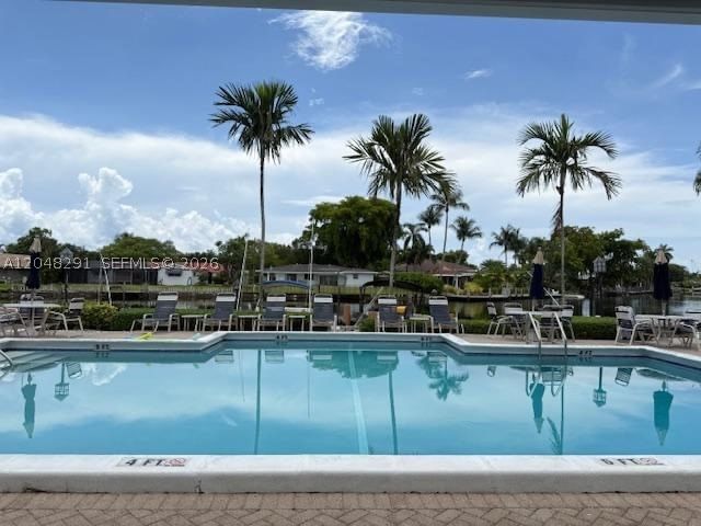 Real estate property located at 130 Cypress Club Dr #324, Broward, Cypress Club Condo, Pompano Beach, FL