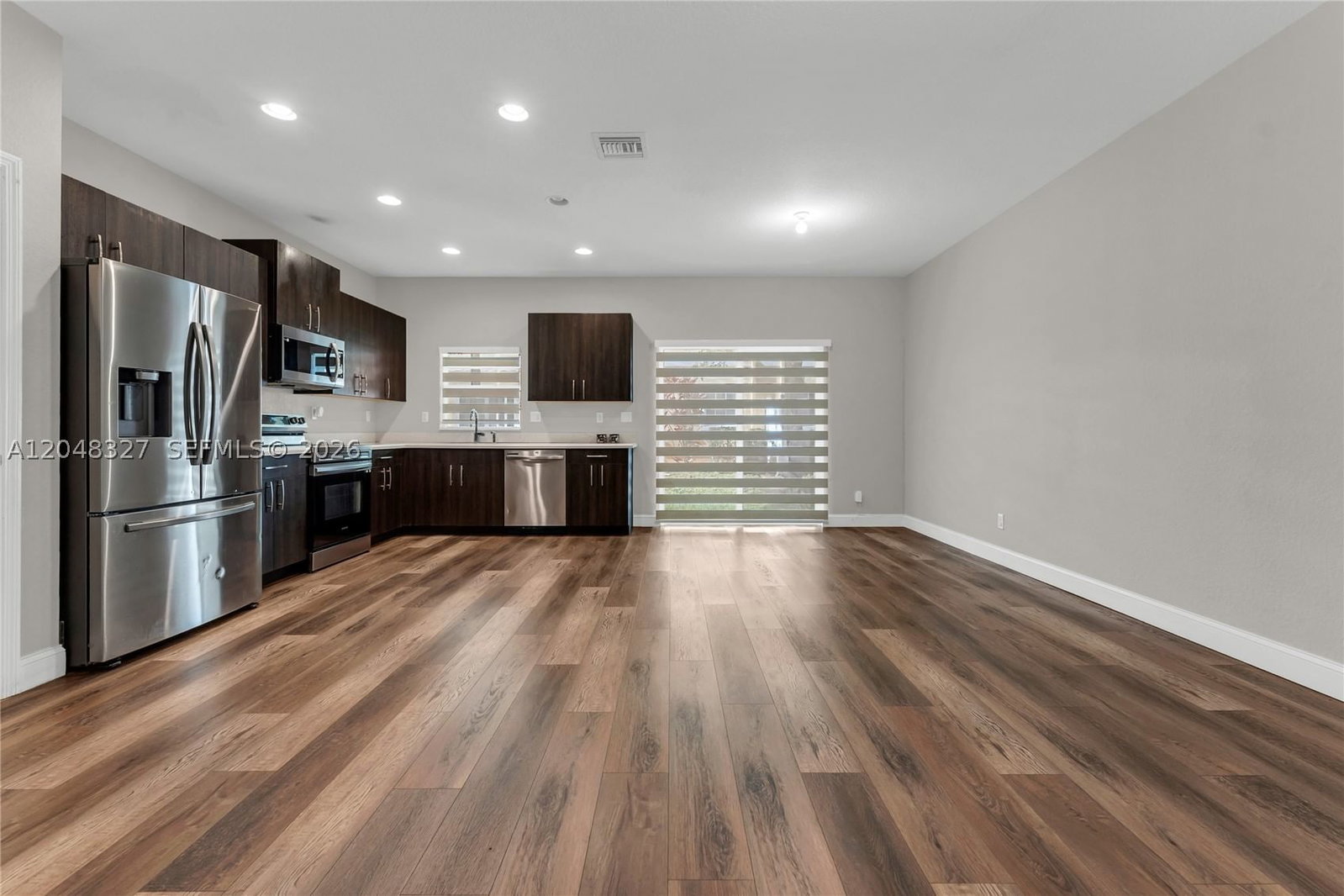 Real estate property located at 4040 11th St, Broward, Cricket Club, Lauderhill, FL