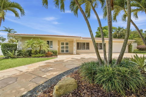 Real estate property located at 621 74th Ave, Broward, Plantations Secluded Gard, Plantation, FL