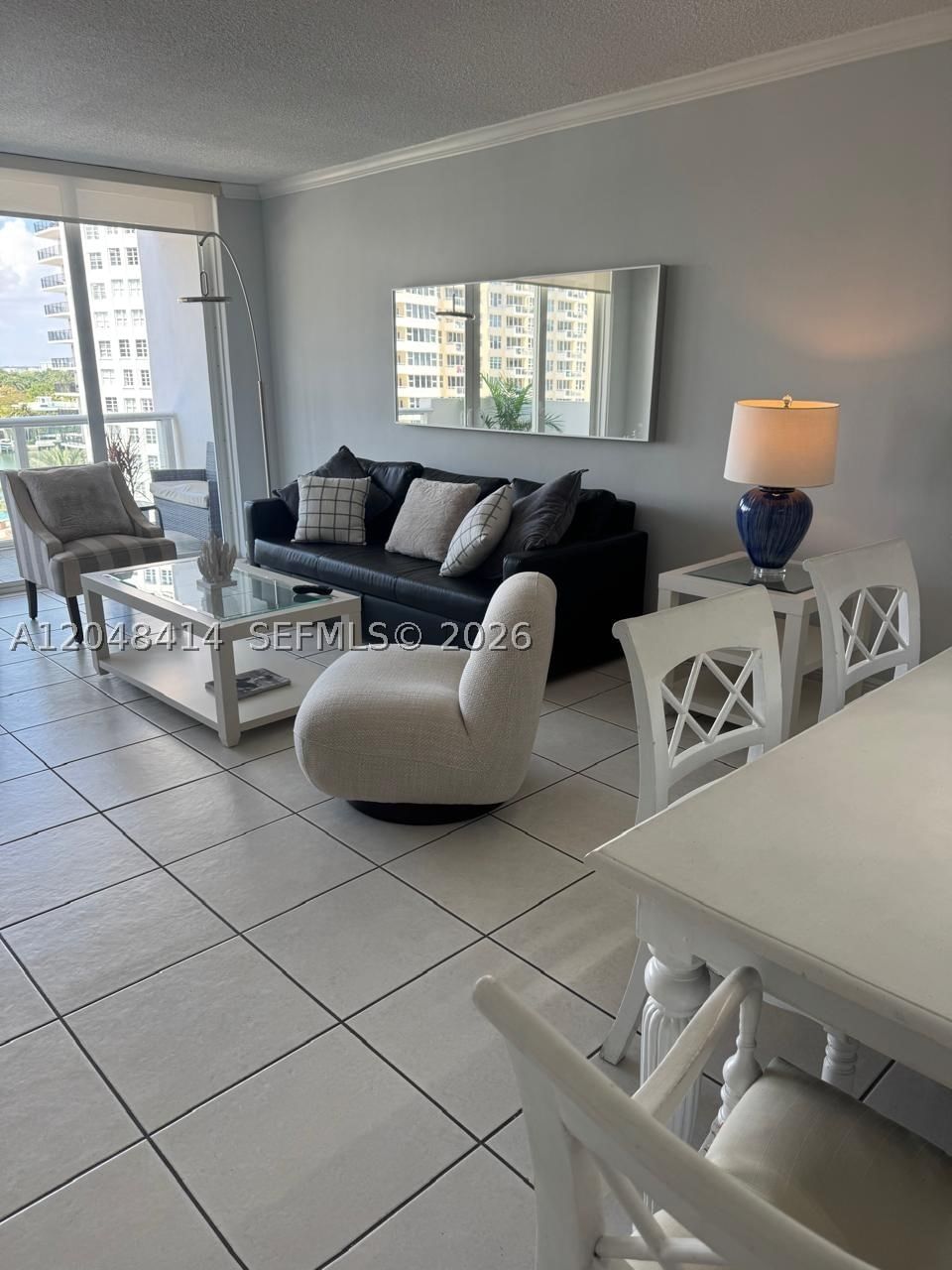 Real estate property located at 5601 Collins Ave #823, Miami-dade, The Pavilion Condo, Miami Beach, FL