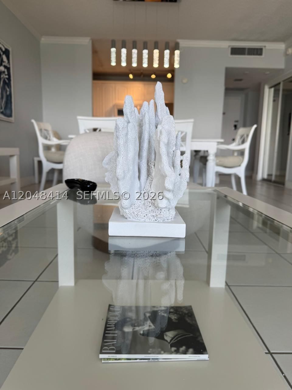 Real estate property located at 5601 Collins Ave #823, Miami-dade, The Pavilion Condo, Miami Beach, FL