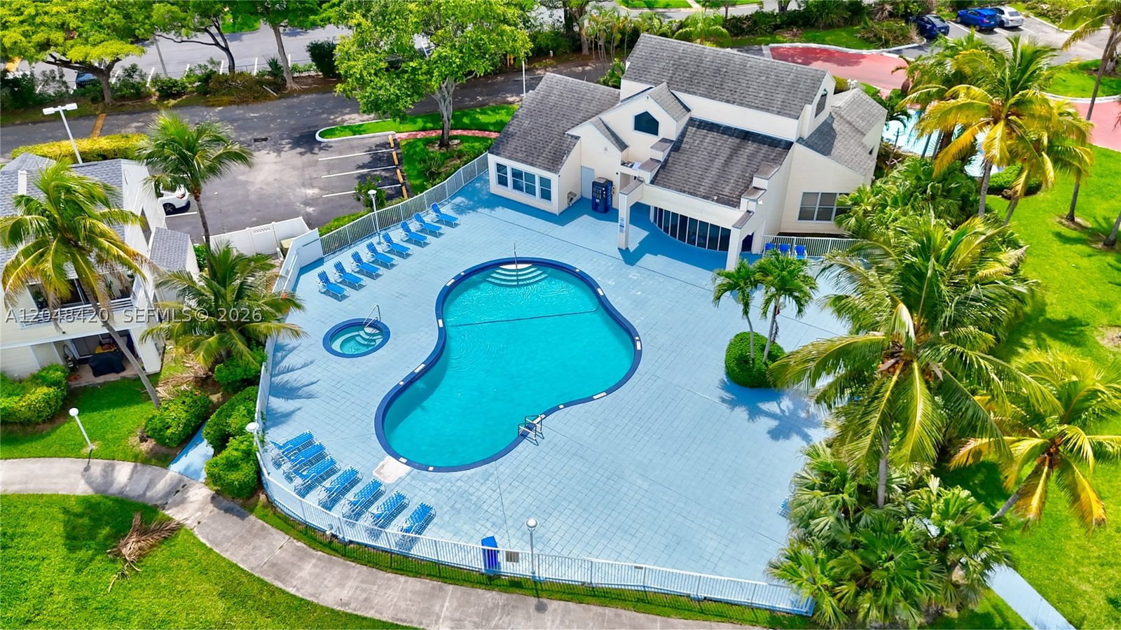 Real estate property located at 3409 44th St #101, Broward, Summer Lake, Oakland Park, FL