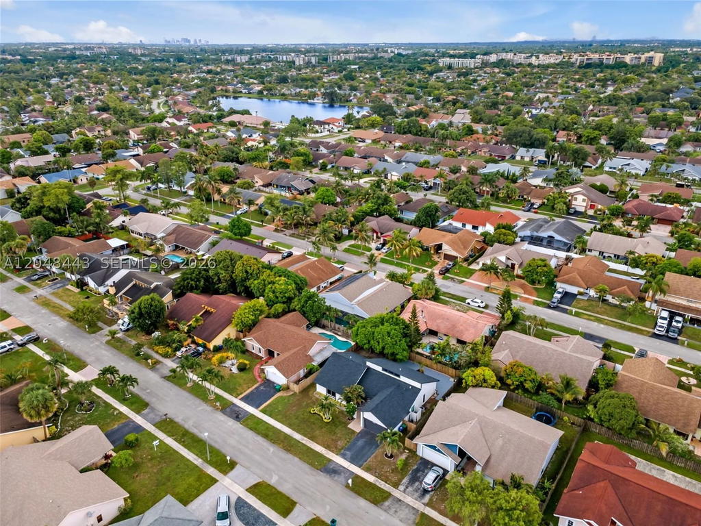 Real estate property located at 7428 49th Ct, Broward, Boulevard Woods North, Lauderhill, FL