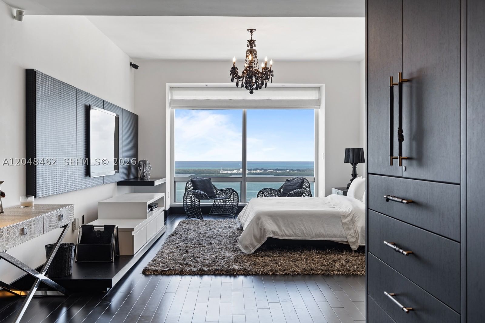 Real estate property located at 1425 Brickell Ave #42E, Miami-dade, Millennium Tower Residence, Miami, FL