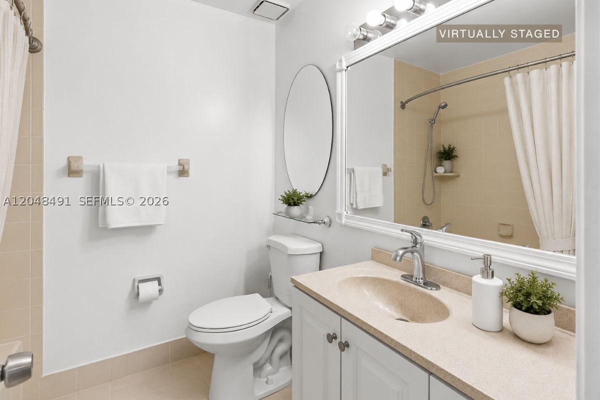Real estate property located at 10014 Hammocks Blvd #204-4, Miami-dade, Blossoms At The Hammocks, Miami, FL