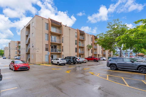 Real estate property located at 4715 7th St #306-2, Miami-dade, Sunset Villas Condo, Miami, FL