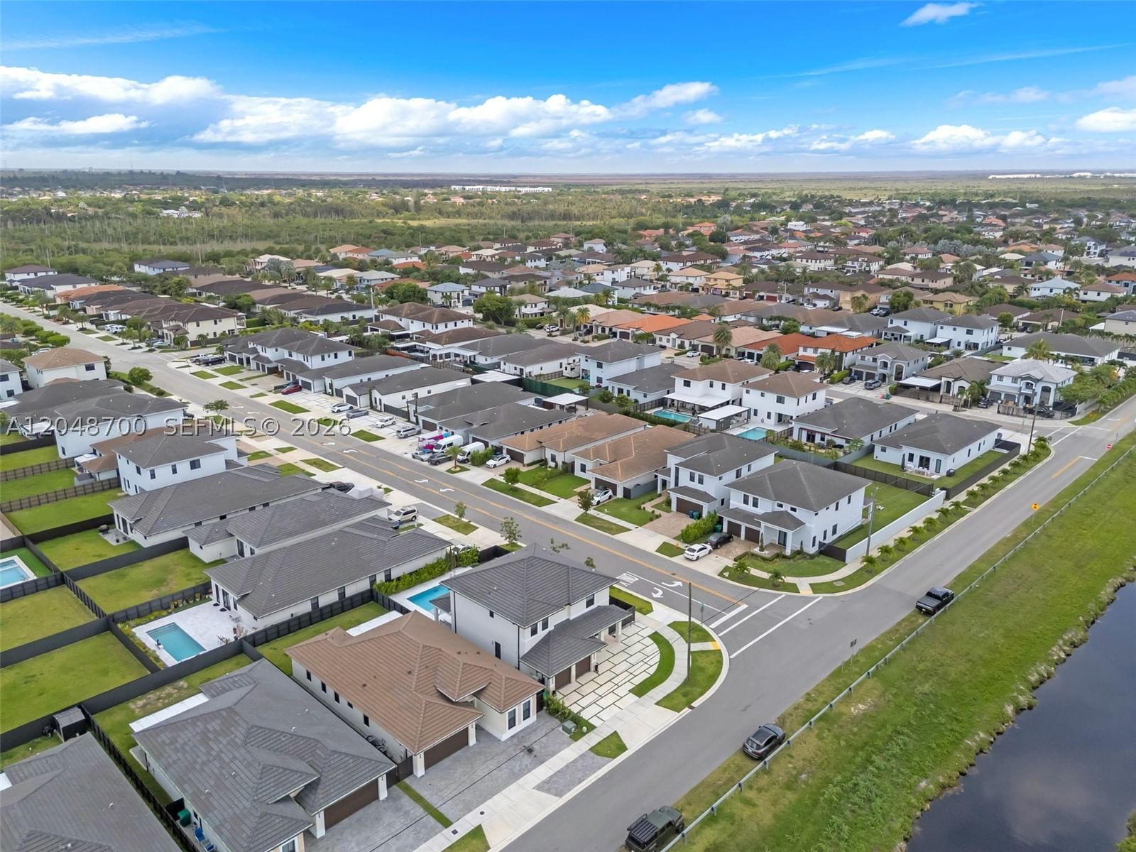 Real estate property located at 1810 144th Ave, Miami-dade, J G Heads Farms Sub, Miami, FL