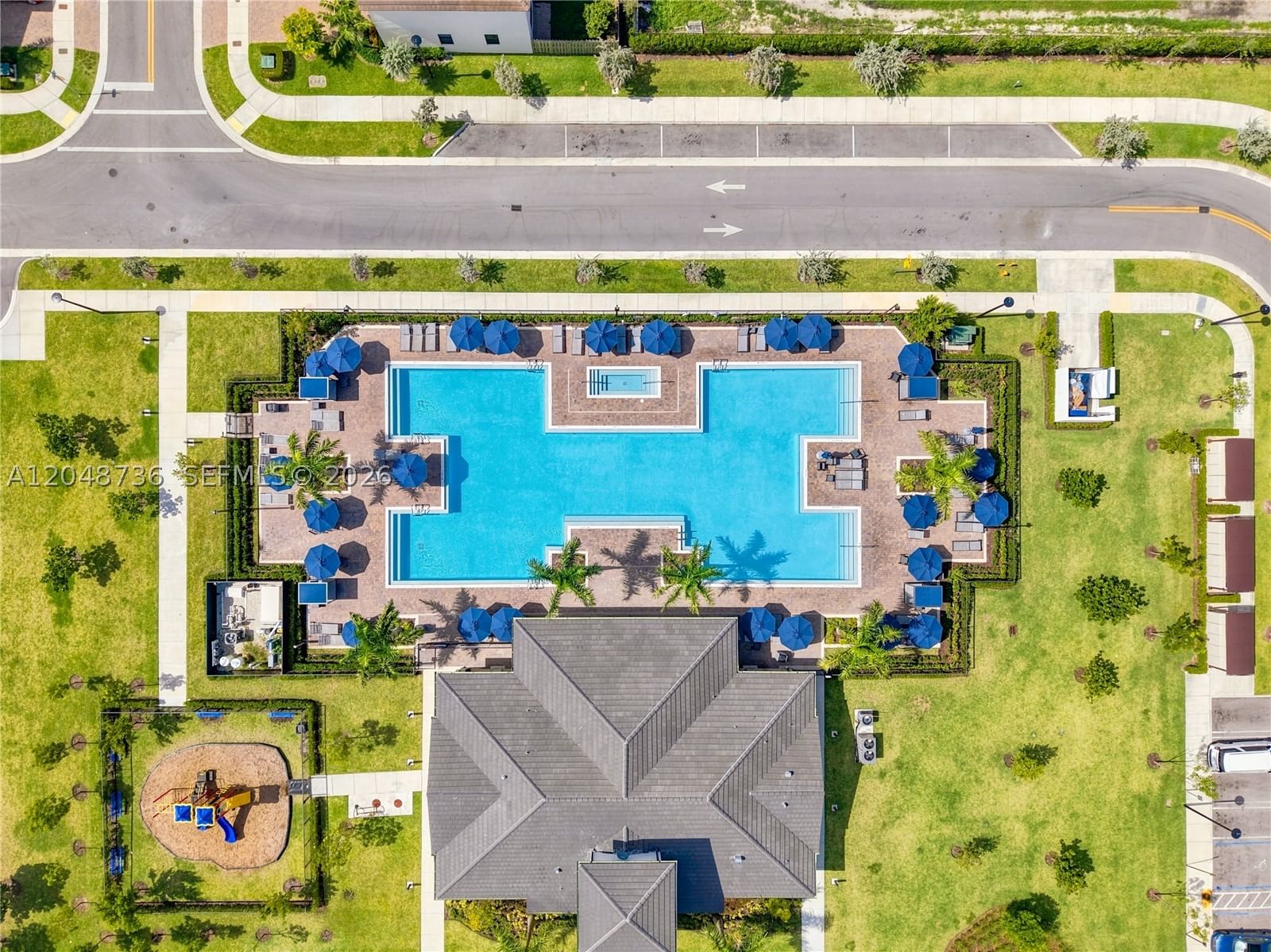 Real estate property located at 23225 128th Ave, Miami-dade, Kendall Assemblage South, Miami, FL