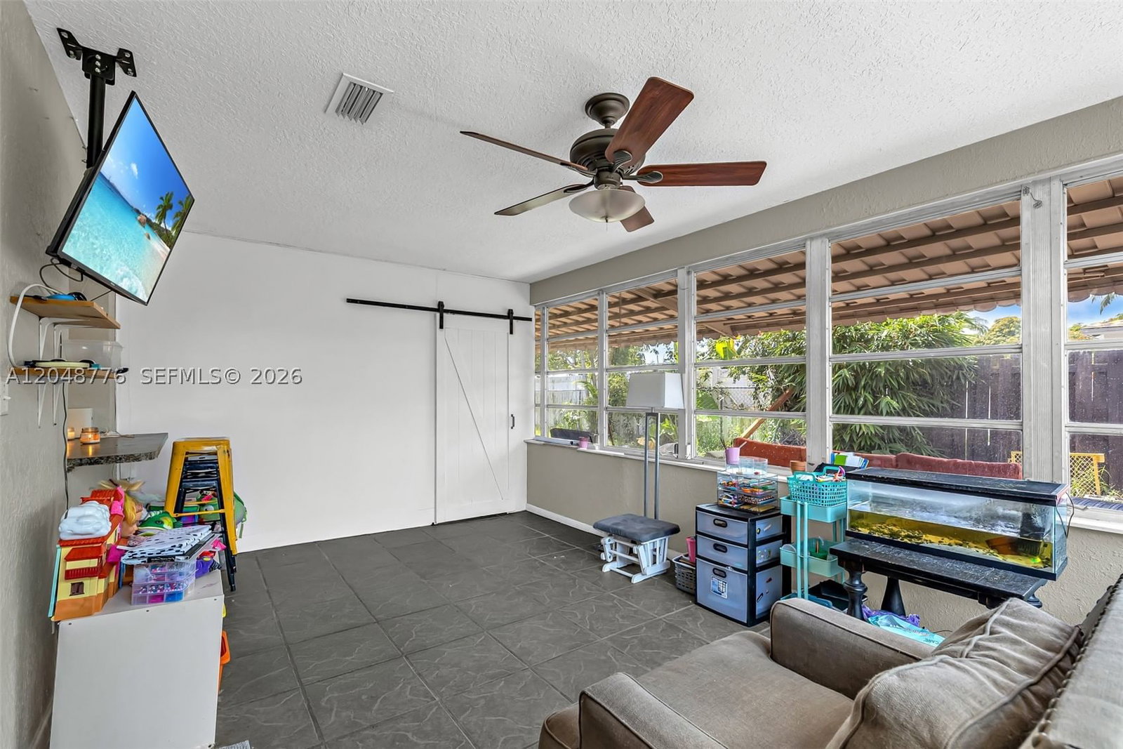 Real estate property located at 5045 10th St, Broward, Oakland Hills 1st Sec, Margate, FL