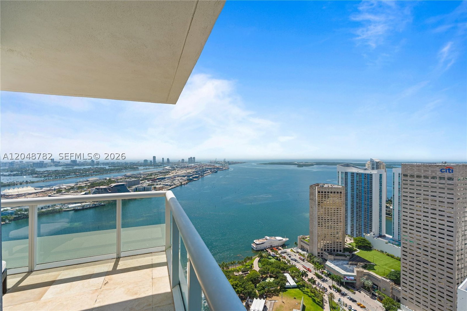Real estate property located at 50 Biscayne Blvd #5210, Miami-dade, 50 Biscayne, Miami, FL
