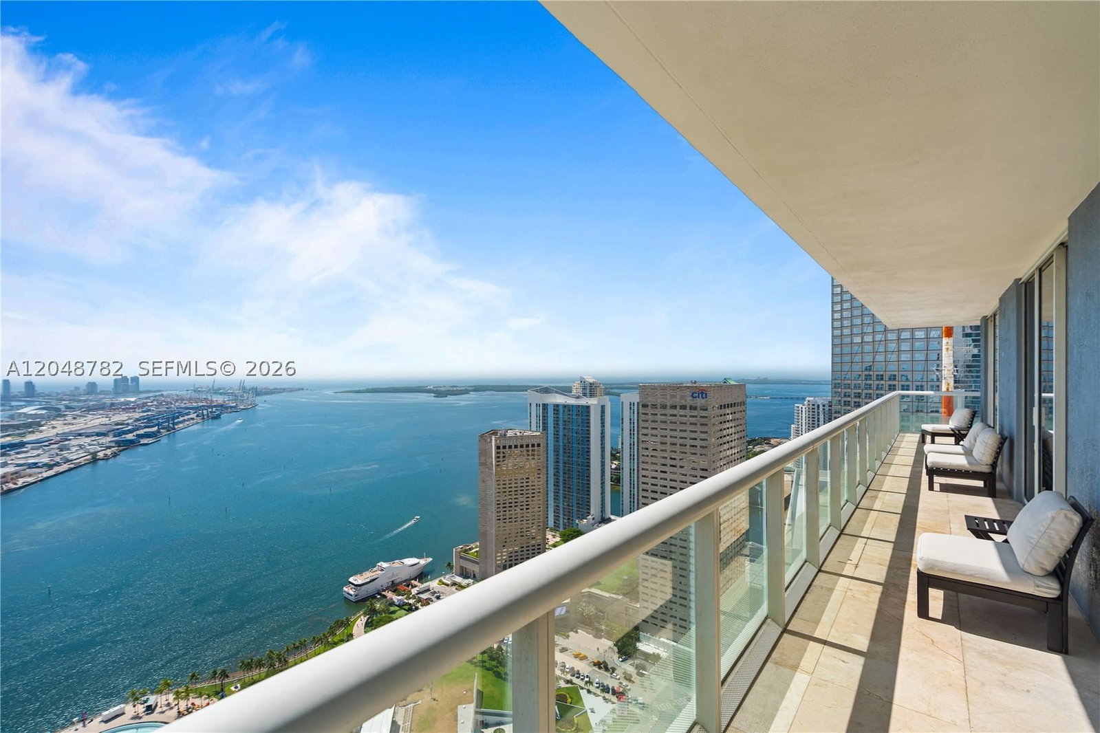 Real estate property located at 50 Biscayne Blvd #5210, Miami-dade, 50 Biscayne, Miami, FL