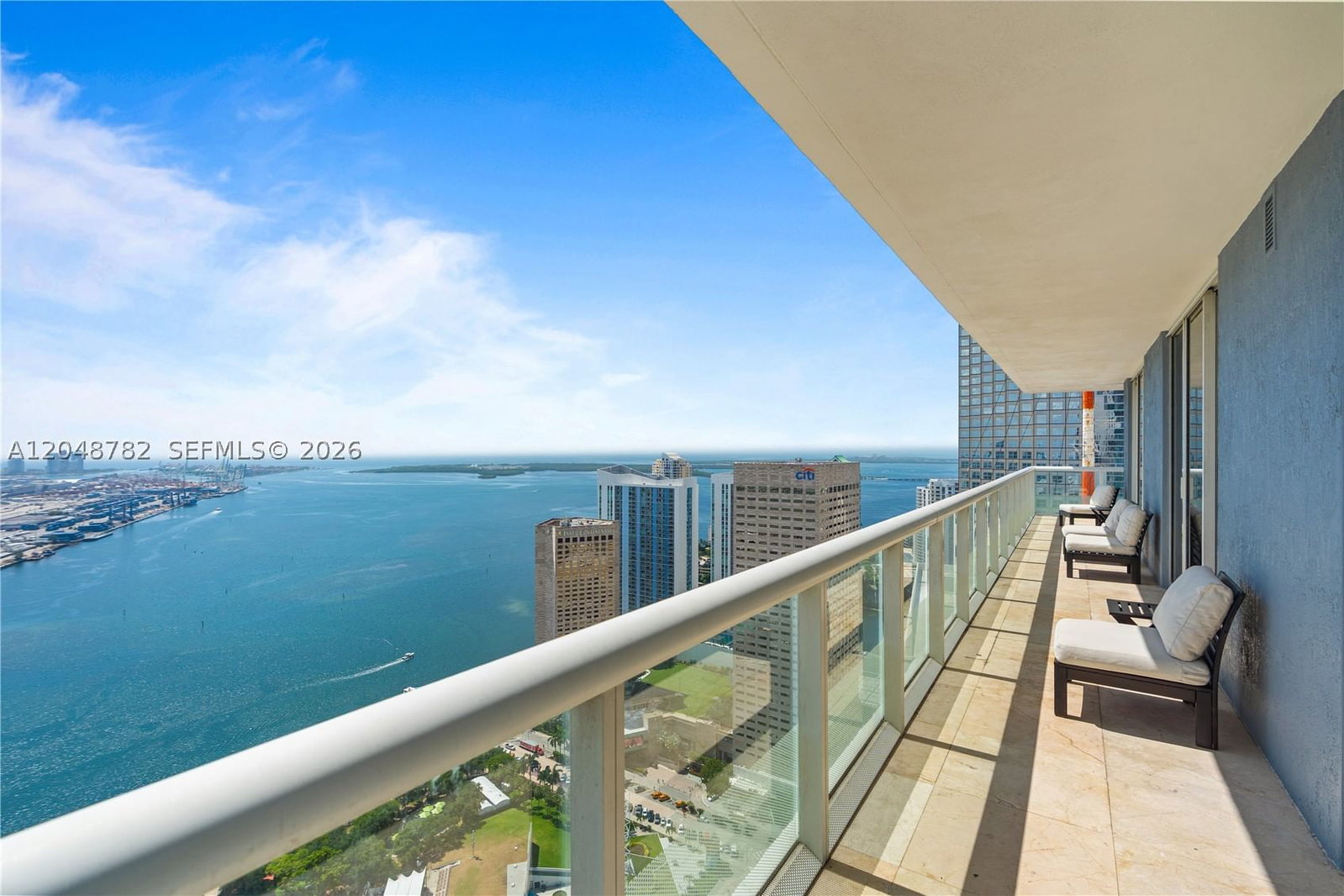 Real estate property located at 50 Biscayne Blvd #5210, Miami-dade, 50 Biscayne, Miami, FL
