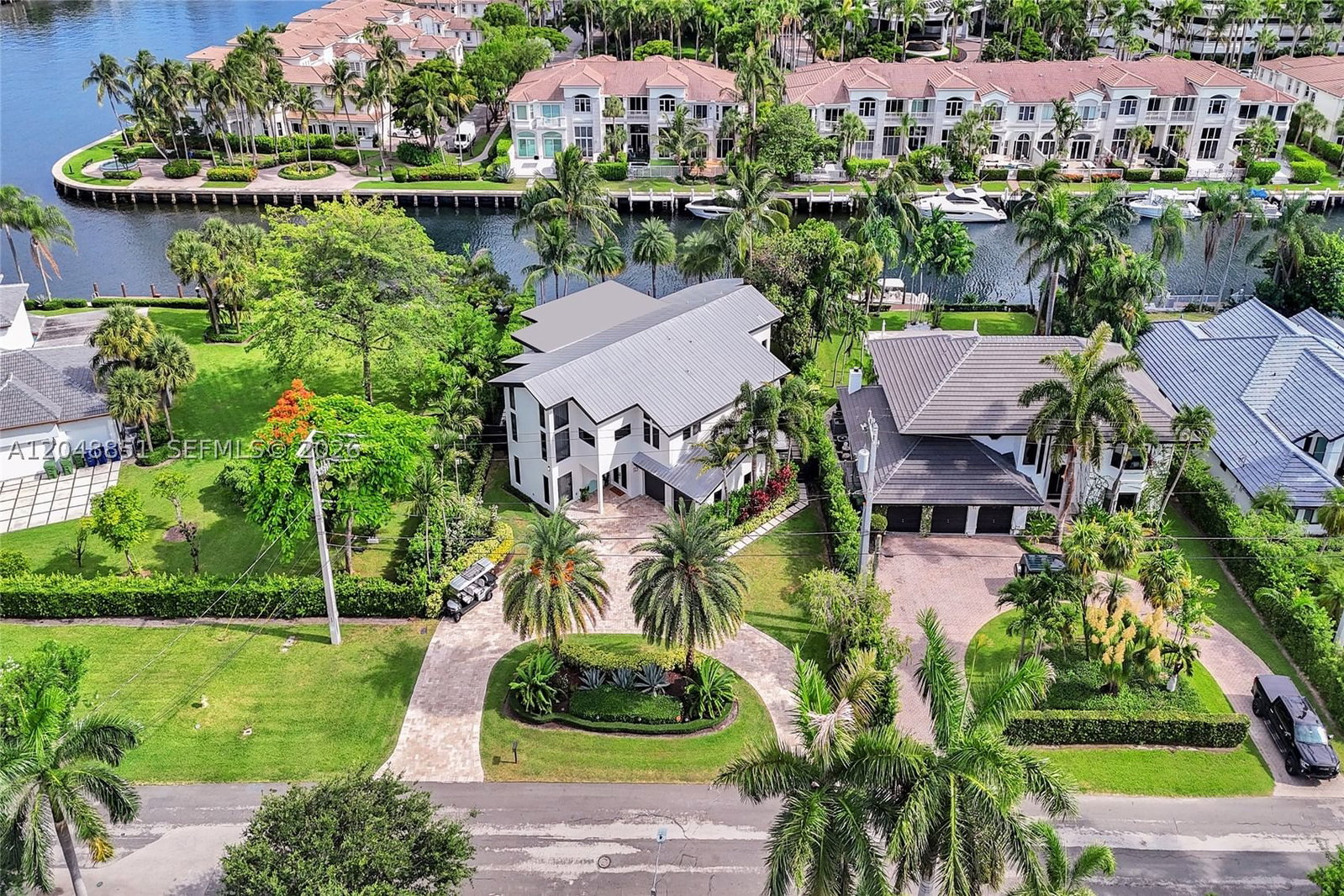 Real estate property located at 113 Holiday Dr, Broward, Golden Isles Estates Firs, Hallandale Beach, FL