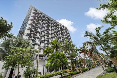 Real estate property located at 5252 85th Ave #1005, Miami-dade, 5252 Paseo Condo, Doral, FL