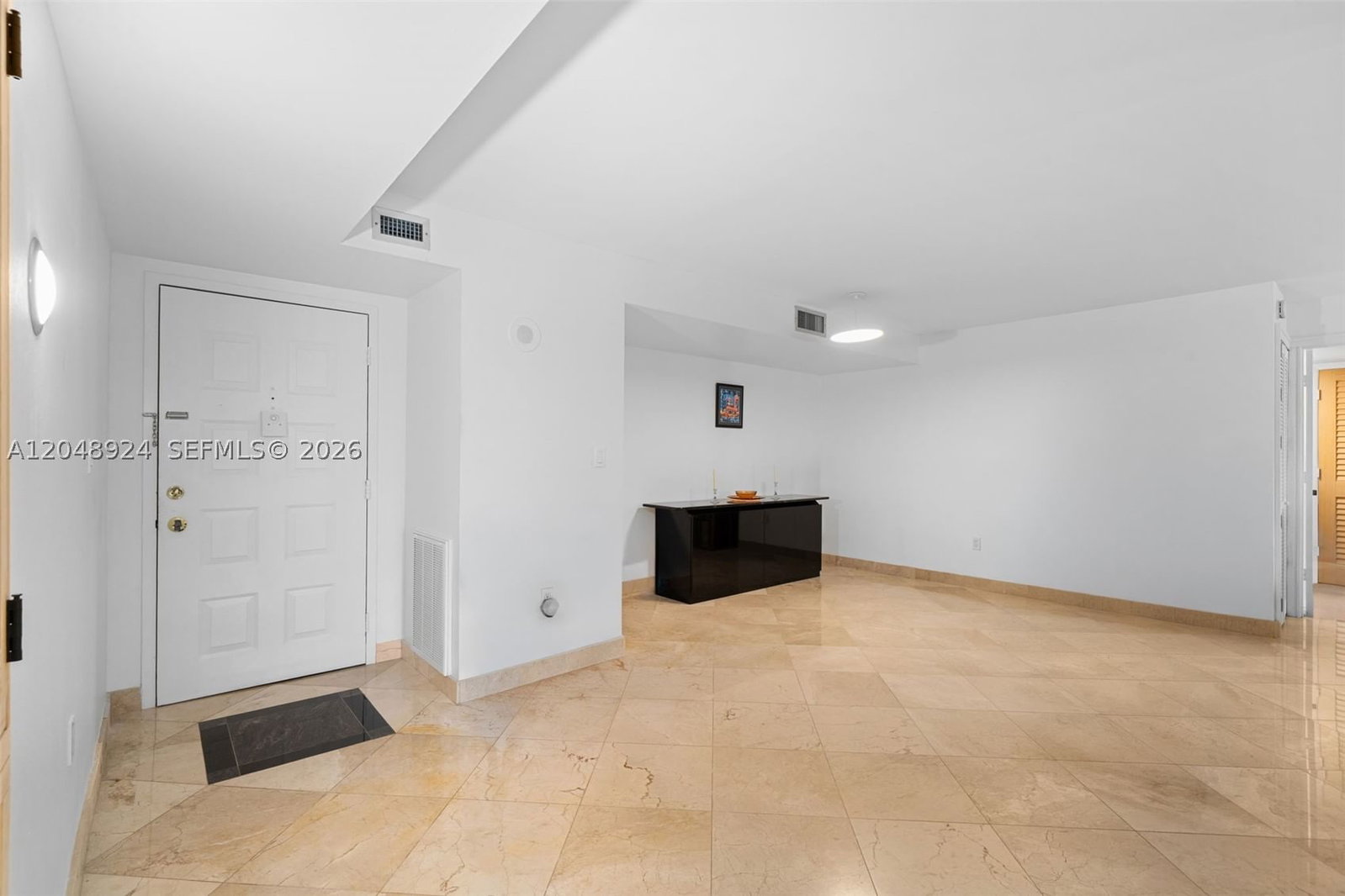 Real estate property located at 1201 Ocean Dr #410S, Broward, Summit Condo, Hollywood, FL